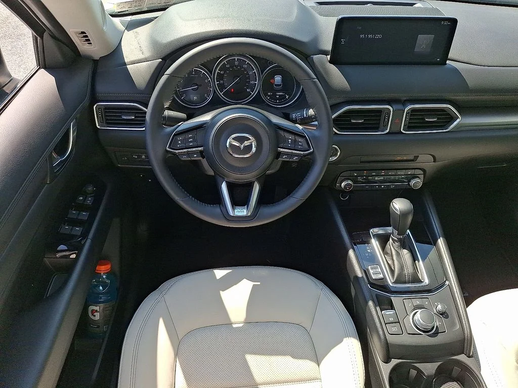 2025 Mazda CX-5 S Preferred package - Photo 11