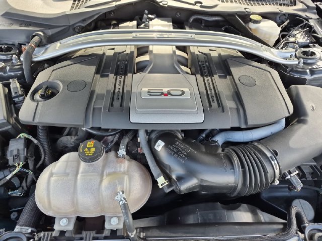 Used 2019 Gray Ford GT image 18