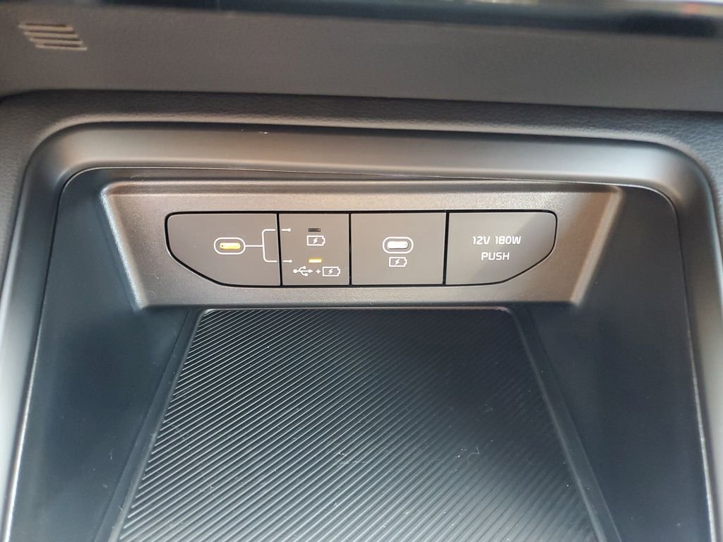 2026 Kia K5 LXS - Photo 36