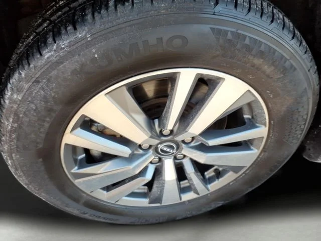2024 Nissan Pathfinder SL - Photo 9