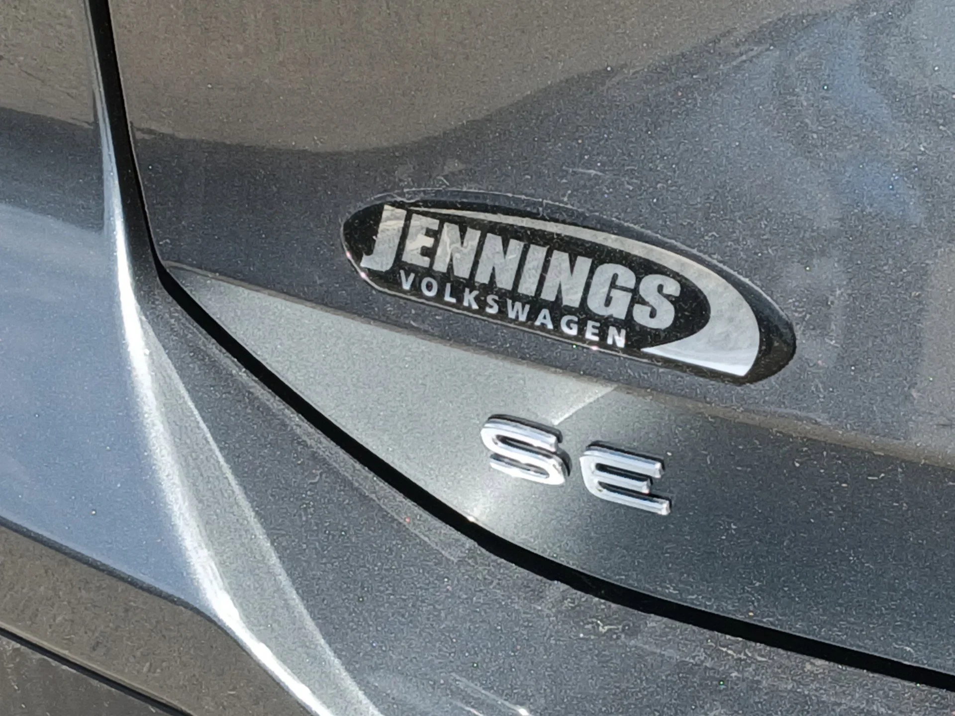 New 2026 Platinum Gray Metallic Volkswagen 2.0T SE image 25