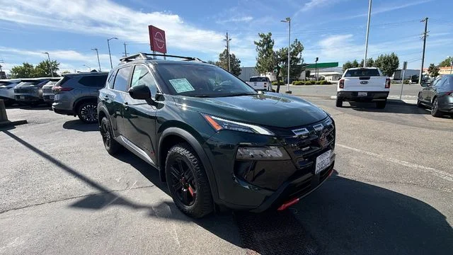 Used 2026 Obsidian Green Nissan Rock Creek image 2