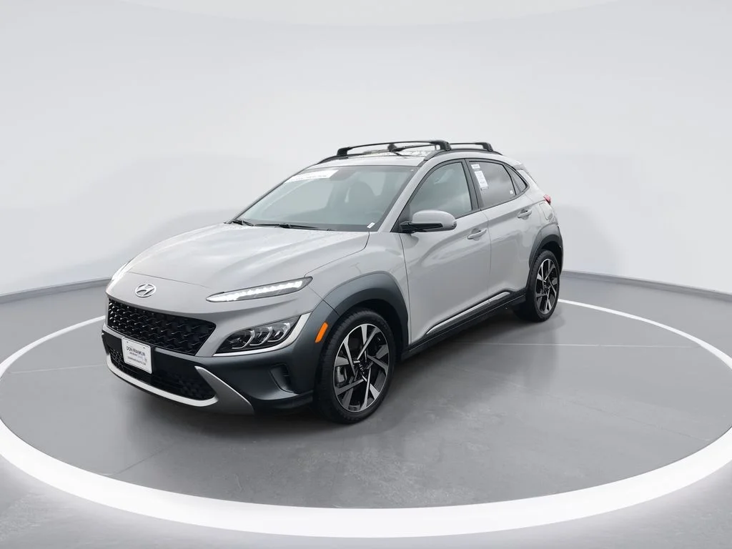 Used 2023 Silver Hyundai Limited image 4