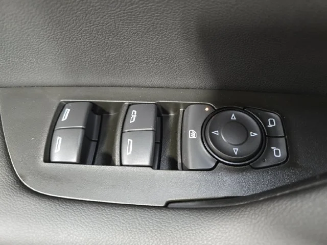 2025 Chevrolet Blazer 2LT - Photo 30
