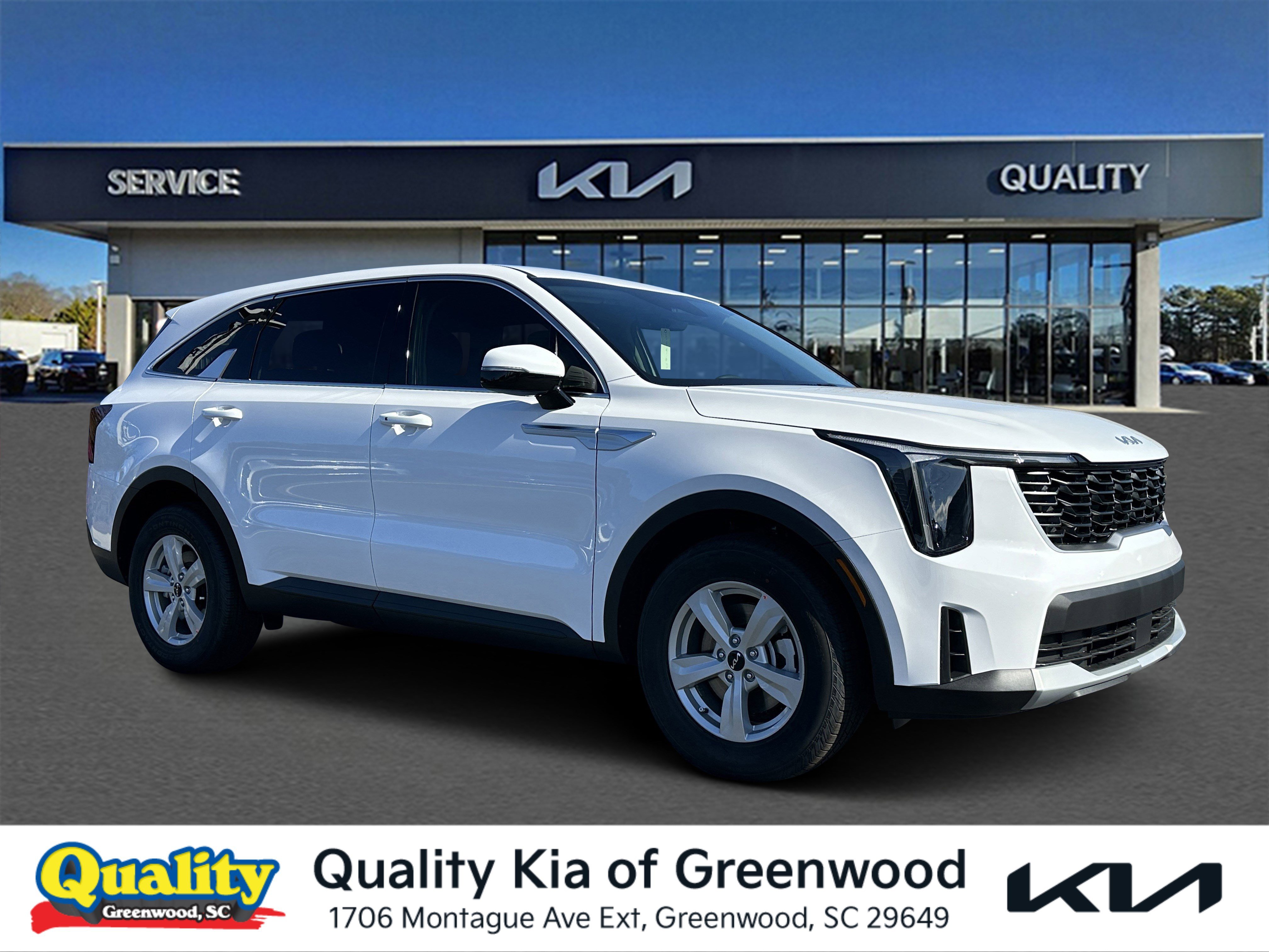 2026 Kia Sorento LX AT's photo