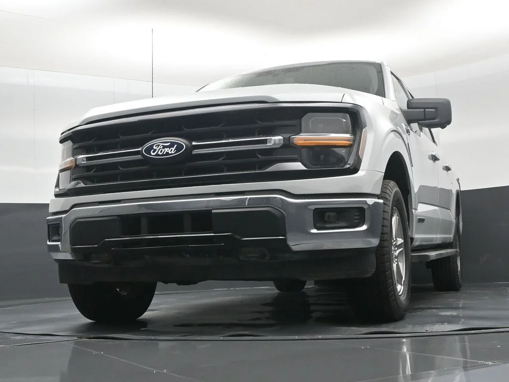 Used 2024 White Ford XLT image 39