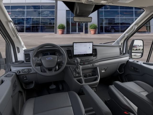New 2026 Oxford White Ford Base image 9