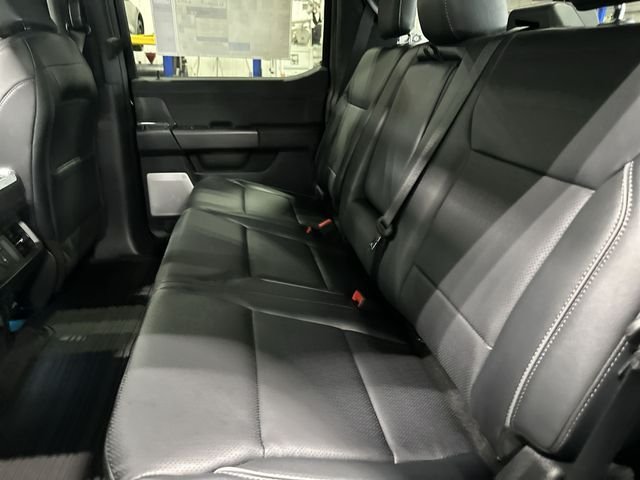 New 2026 Blue Ford Lariat image 30