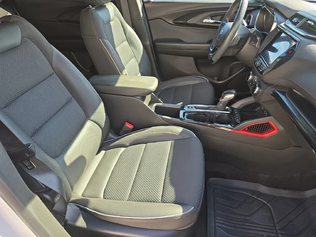 2023 Chevrolet TrailBlazer RS - Photo 29