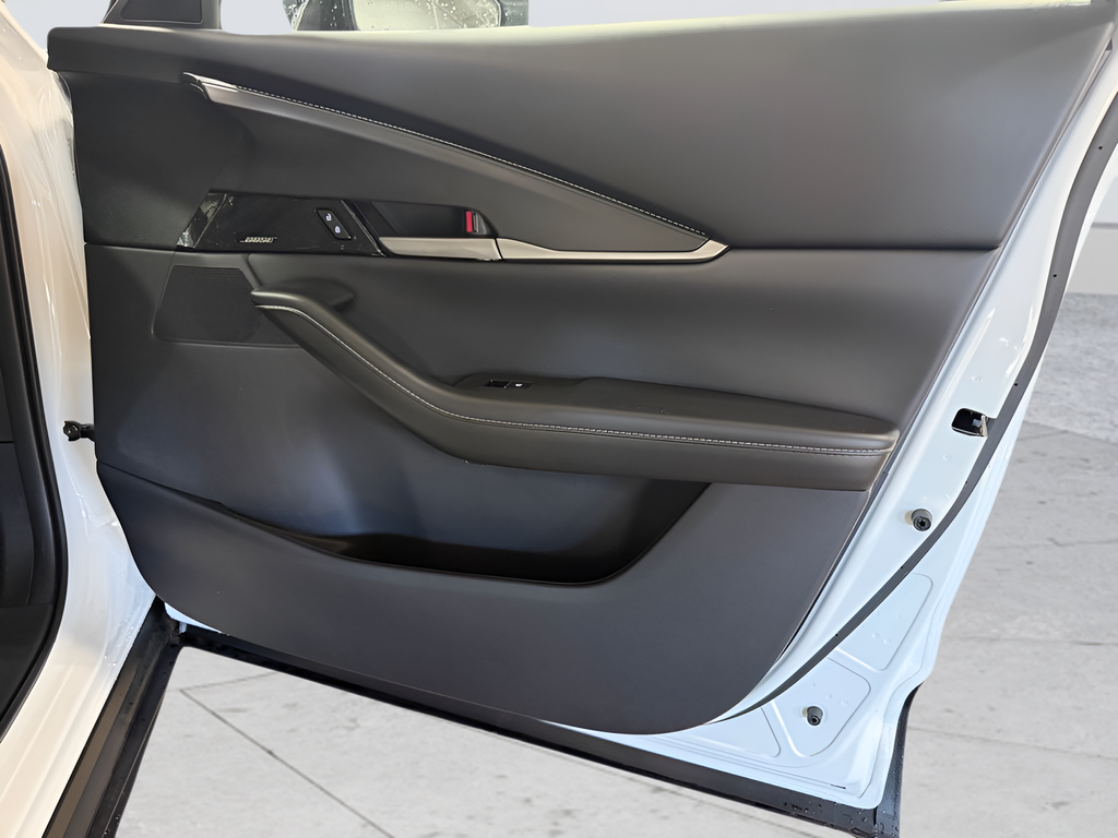 New 2026 Snowflake White Pearl Mazda 2.5 Turbo Aire Edition image 26