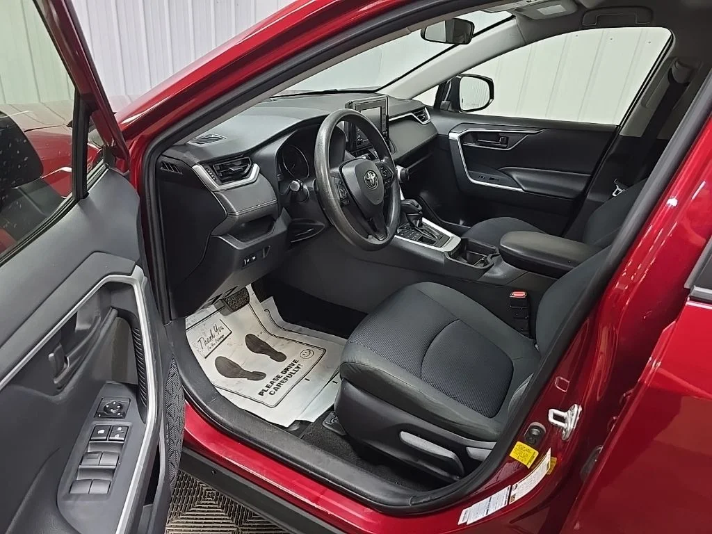 Used 2019 Red Toyota LE image 31