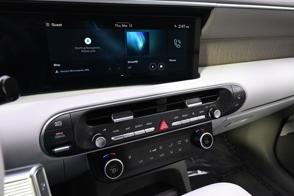 New 2026 Titainium Hyundai SEL AWD image 27