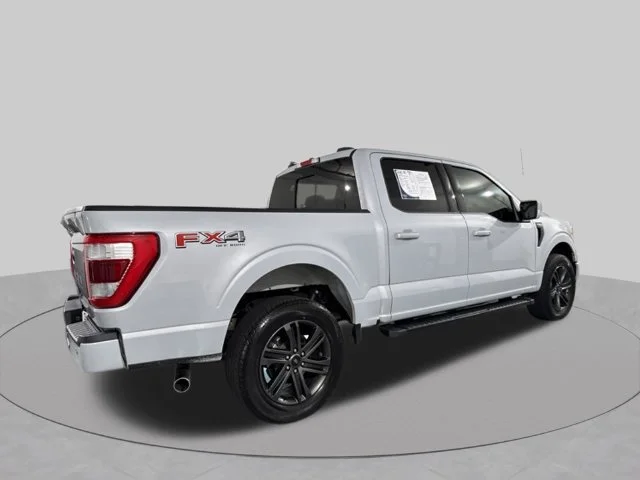Used 2022 White Ford Lariat image 12