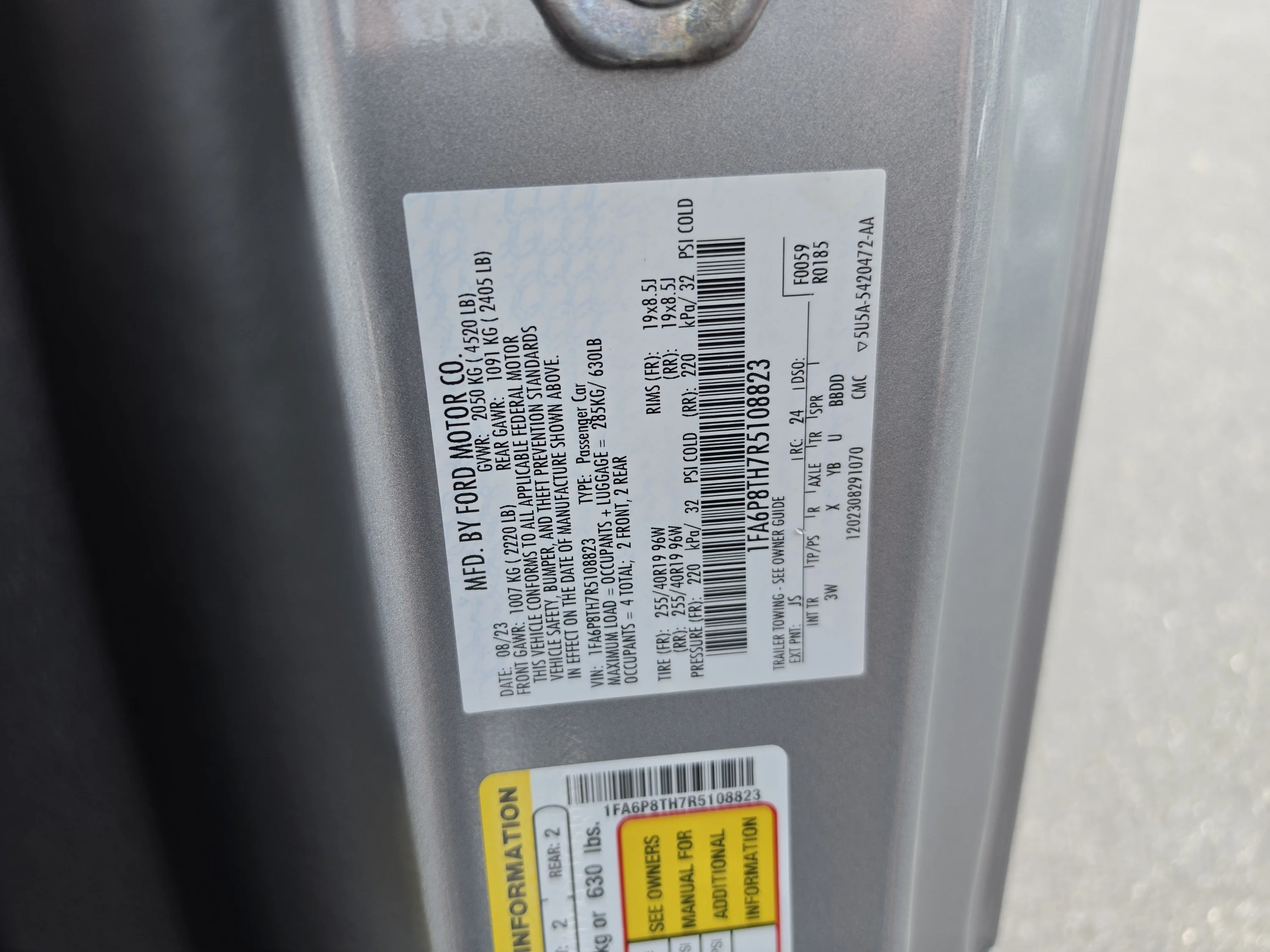 Used 2024 Silver Metallic Ford EcoBoost Premium image 39