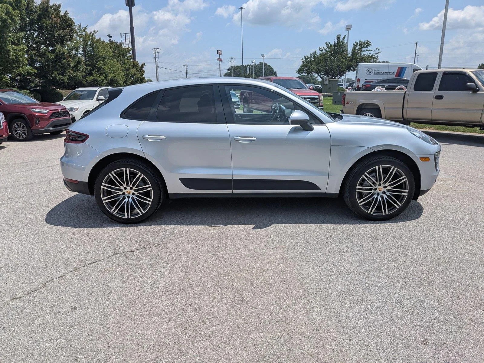 Used 2018 Rhodium Silver Metallic Porsche S image 6