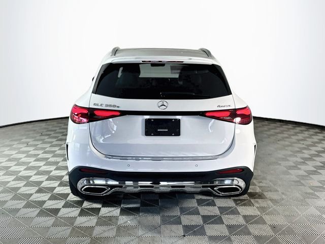 New 2027 Polar White Mercedes-Benz GLC 350e image 6