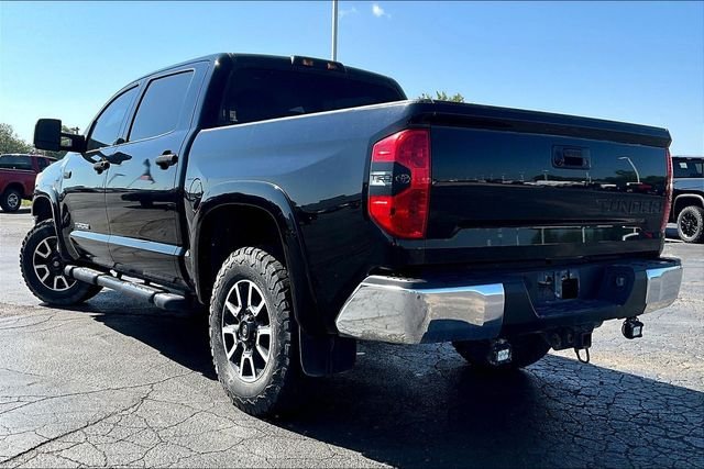 Used 2014 Black Toyota SR5 image 3