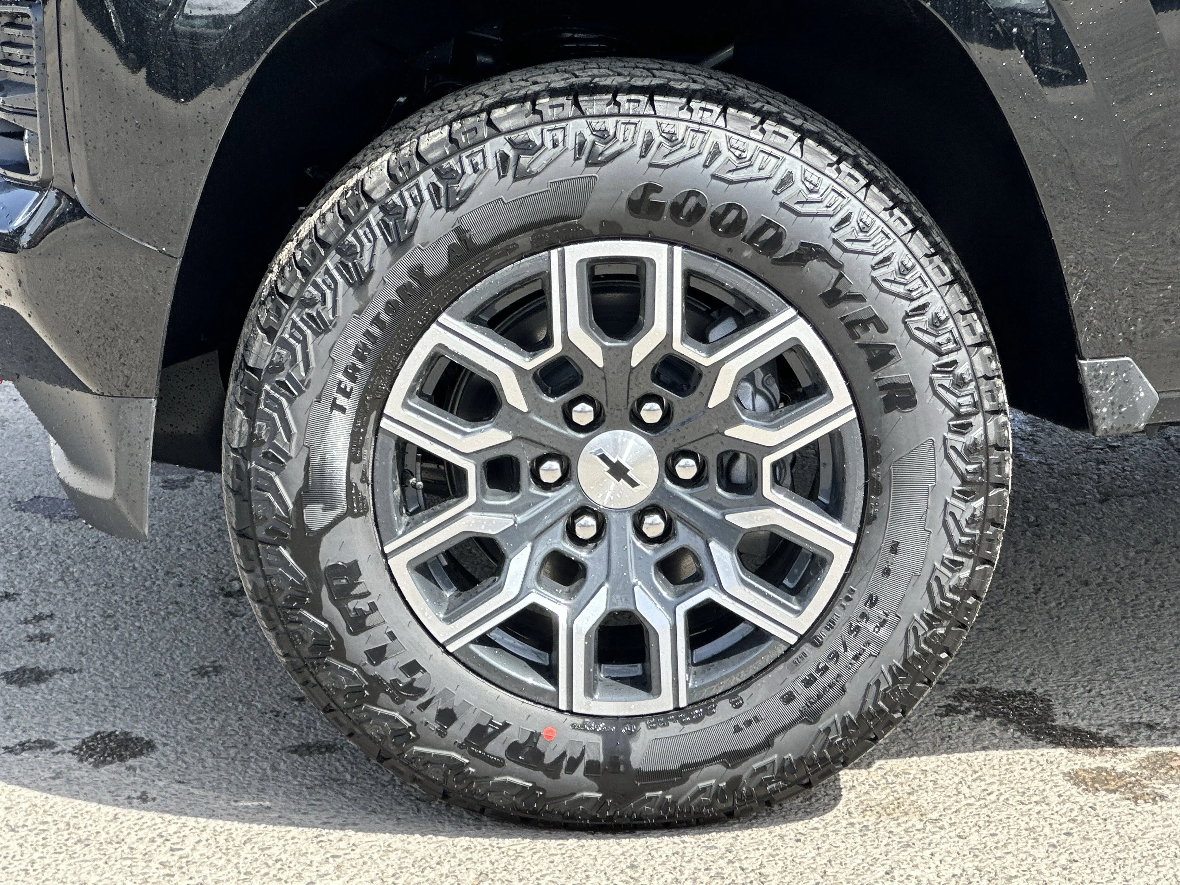 New 2026 Black Chevrolet 4WD Z71 image 6
