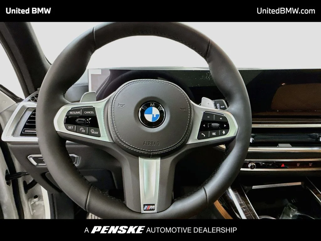 New 2027 Mineral White Metallic BMW xDrive40i image 13