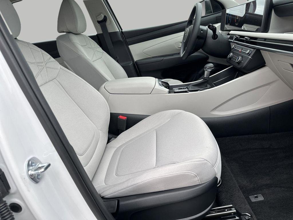 New 2026 White Pearl Hyundai SE FWD image 24