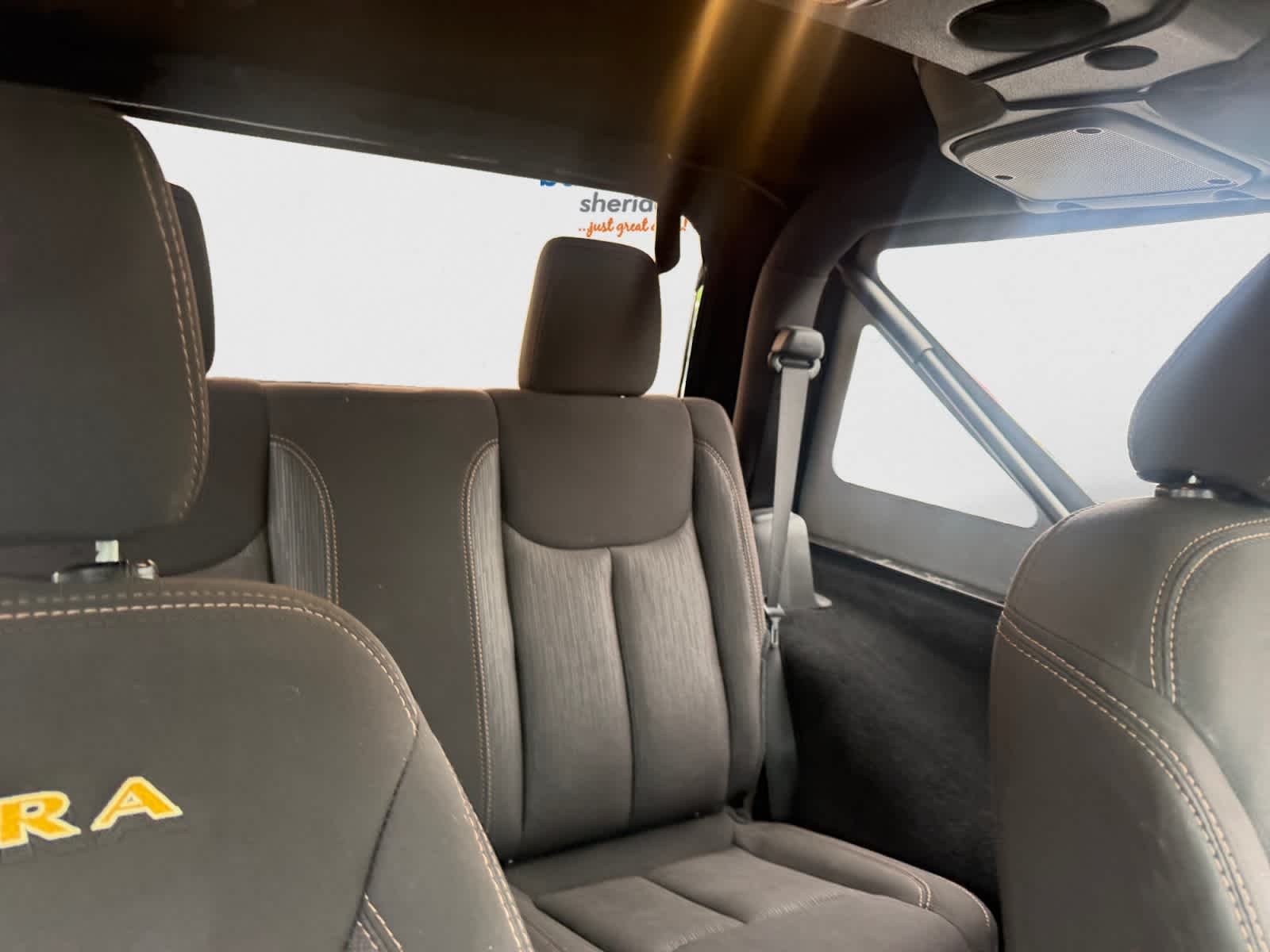 Used 2015 Black Clearcoat Jeep Sahara image 20