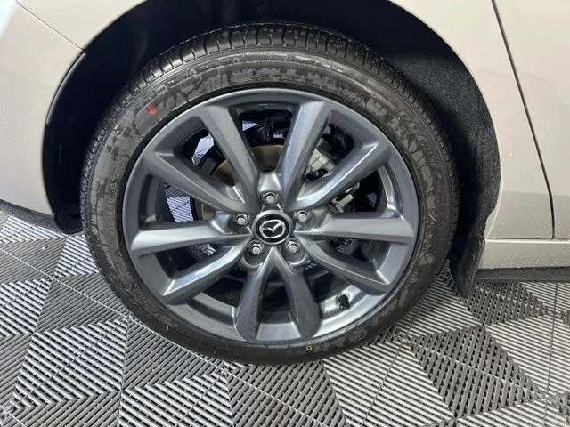 New 2026 Platinum Quartz Metallic Mazda 2.5 S Preferred image 40