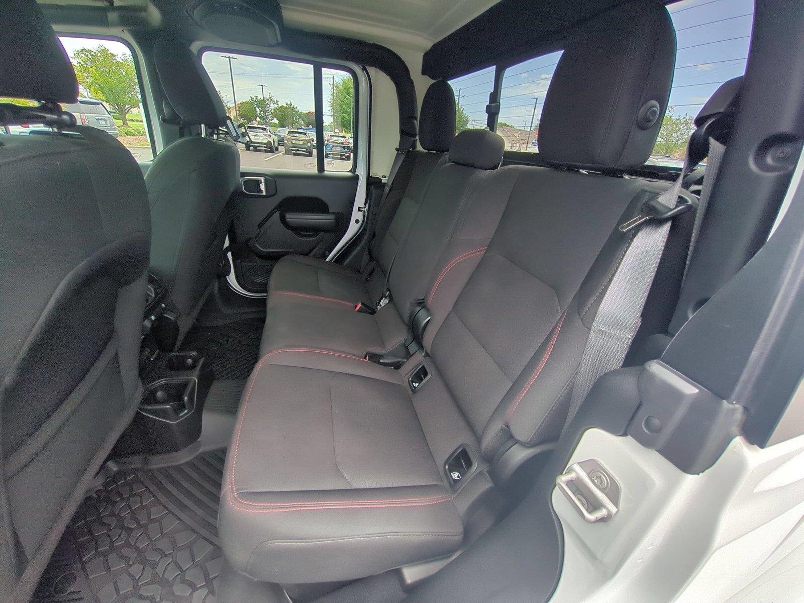 Used 2023 Bright White Clearcoat Jeep Rubicon image 31