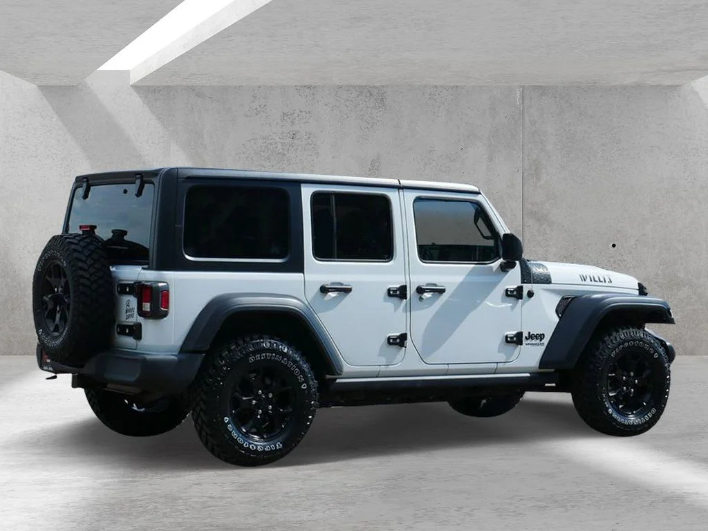 Certified Used 2021 White Jeep Unlimited Willys image 3