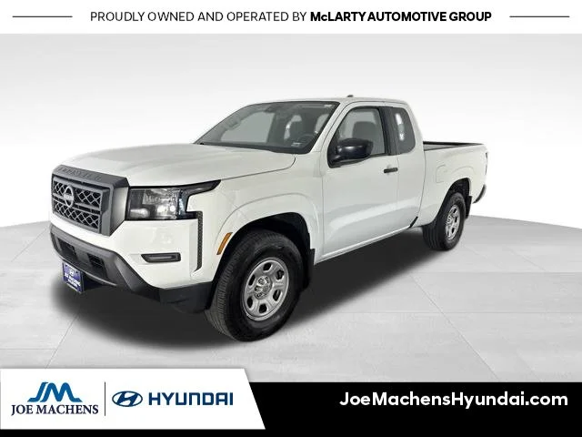Used 2024 White Nissan S image 3