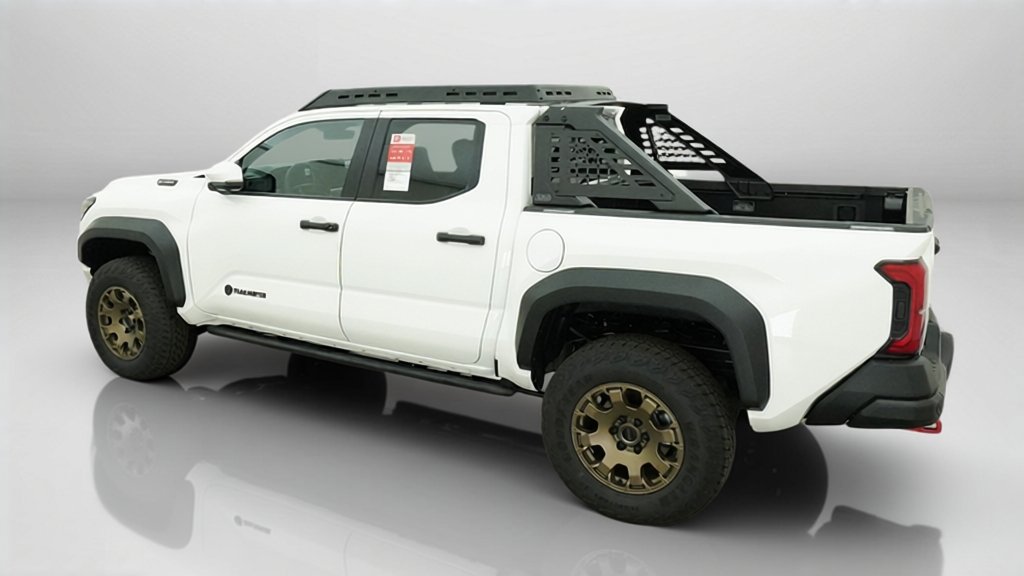 New 2026 Ice Cap Toyota Trailhunter image 15