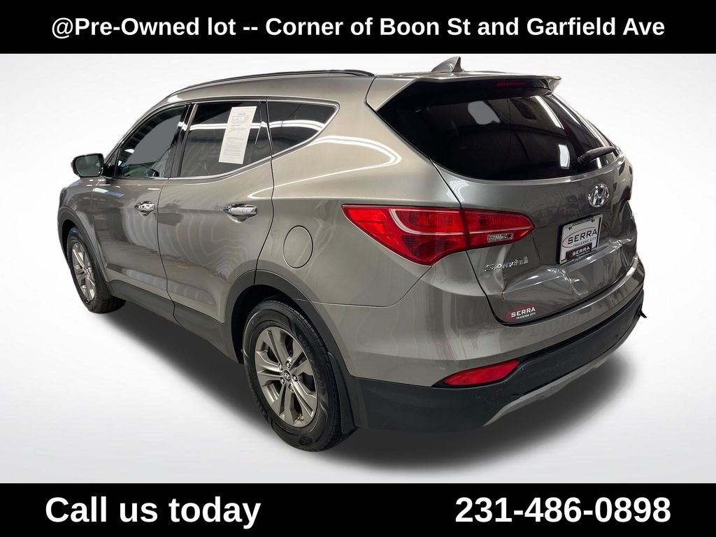 Used 2014 Gray Hyundai Base image 5