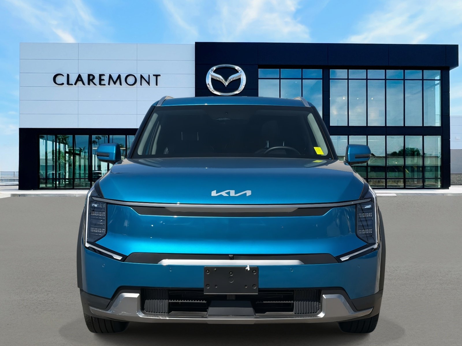 Used 2026 Kia EV9 Wind with VIN 5XYAFFS58TG012541 for sale in Claremont, CA