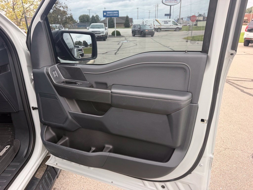 Used 2023 Avalanche Ford XLT image 23