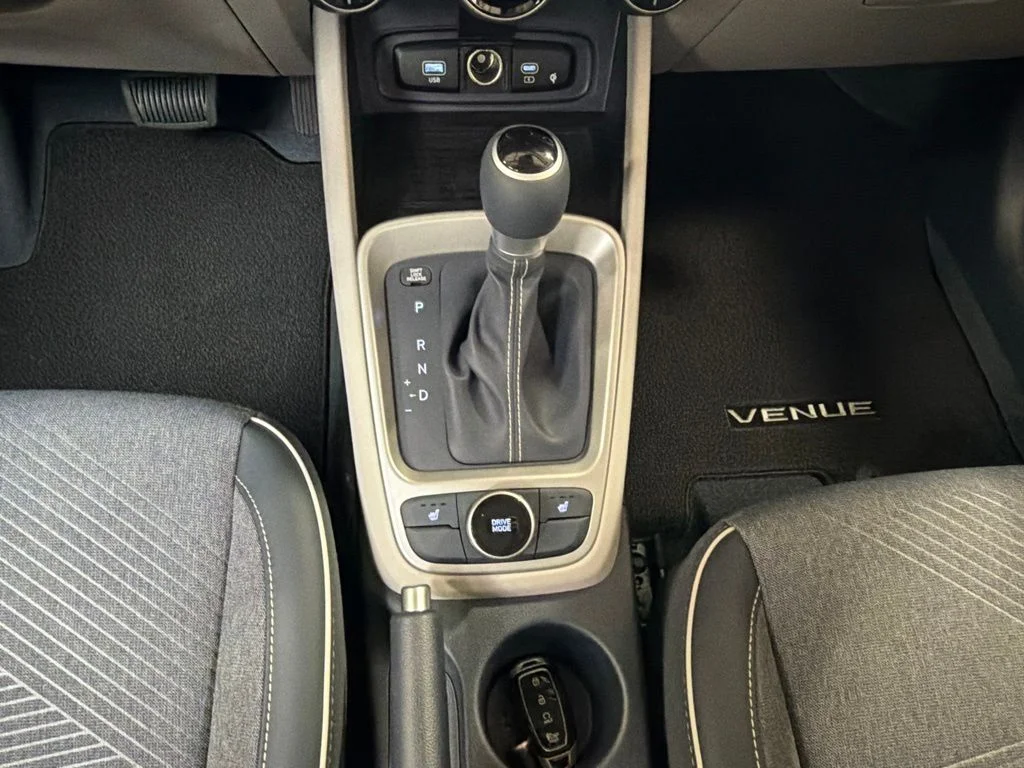 New 2026 Denim W/White Roof Hyundai SEL image 21