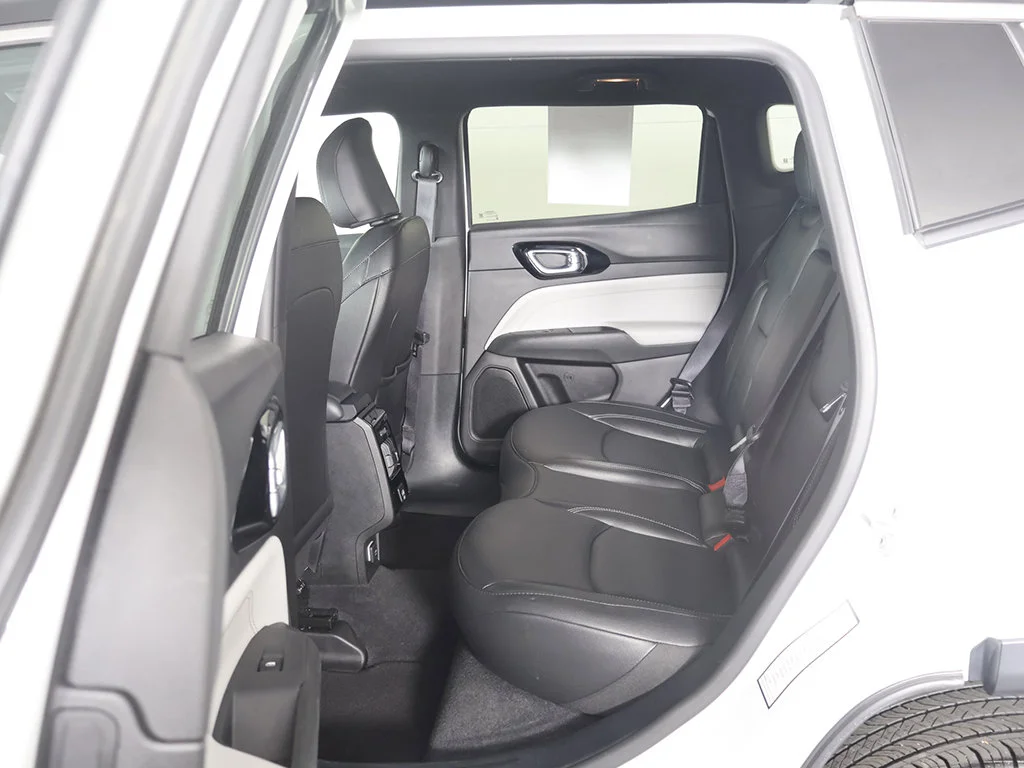 Used 2026 White Jeep Limited image 32