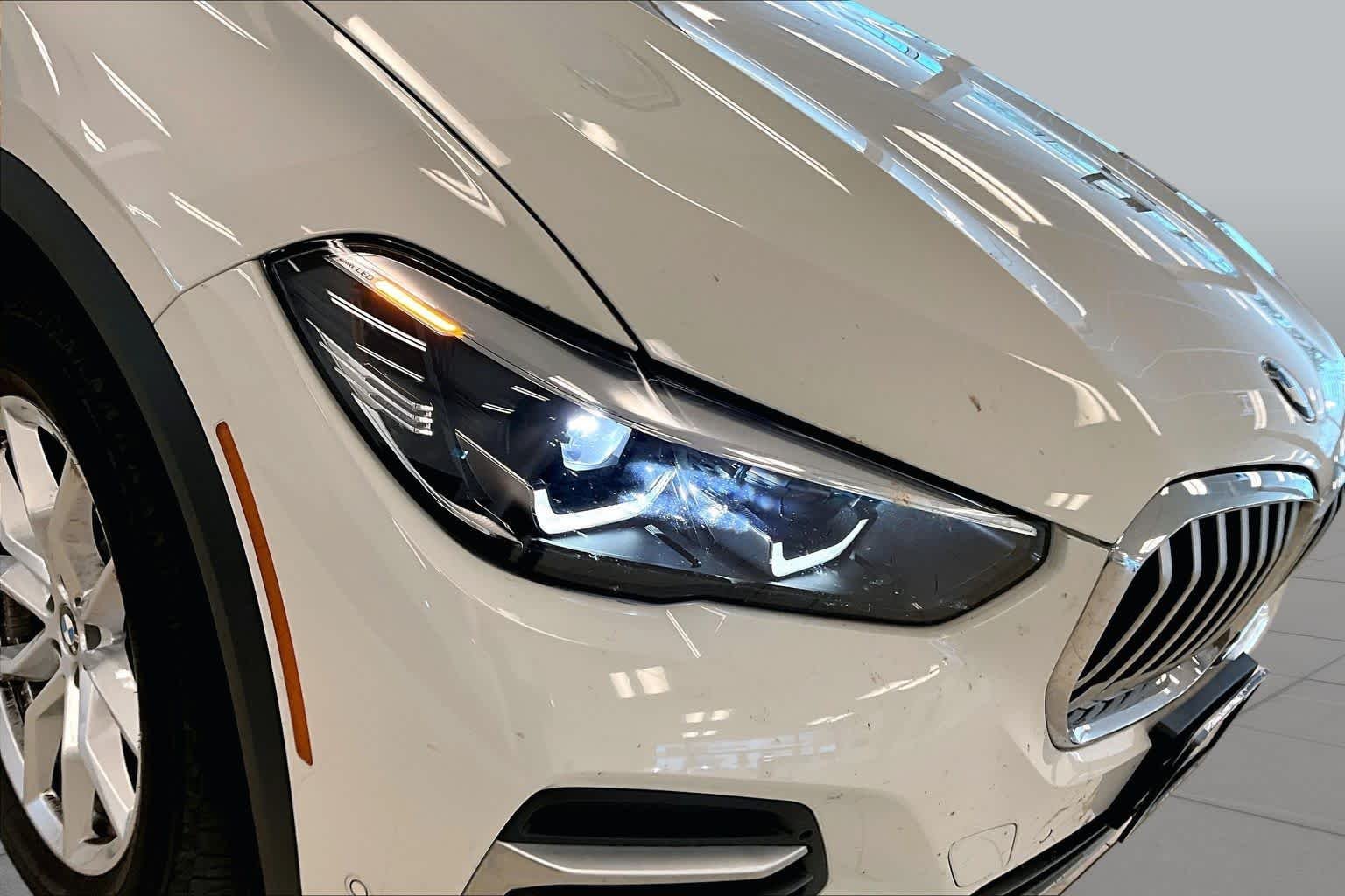 Used 2023 Alpine White BMW xDrive40i image 27