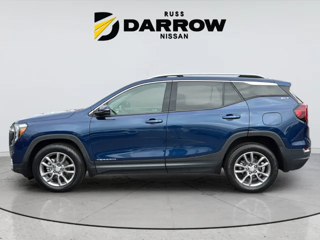 Used 2022 Blue GMC SLT image 2