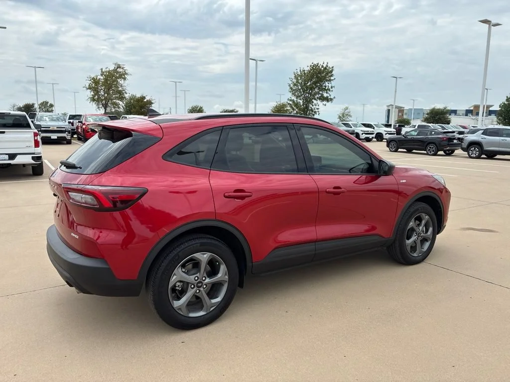 Used 2025  Ford ST-Line image 4
