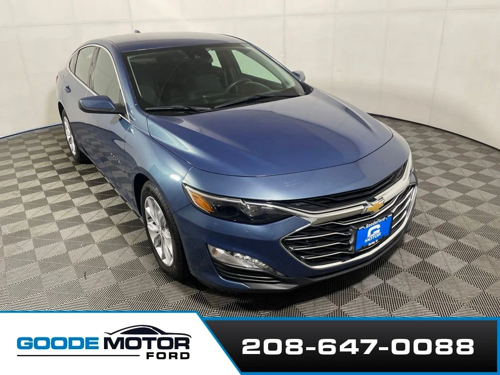 Used 2024 Blue Chevrolet LT image 1