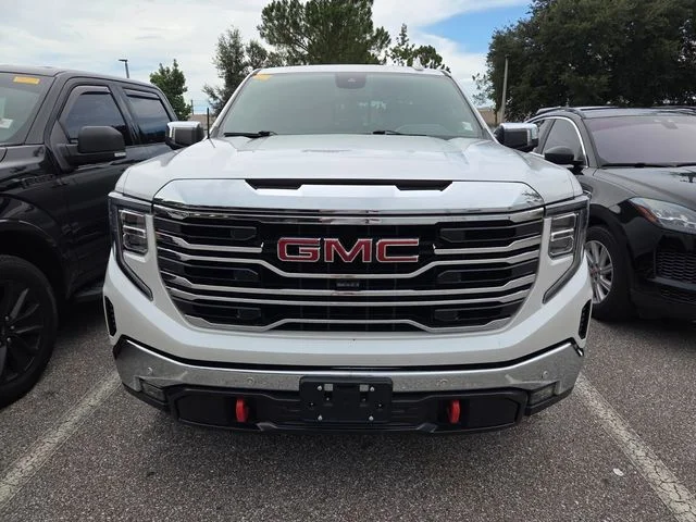 Certified Used 2024 White GMC SLT image 2