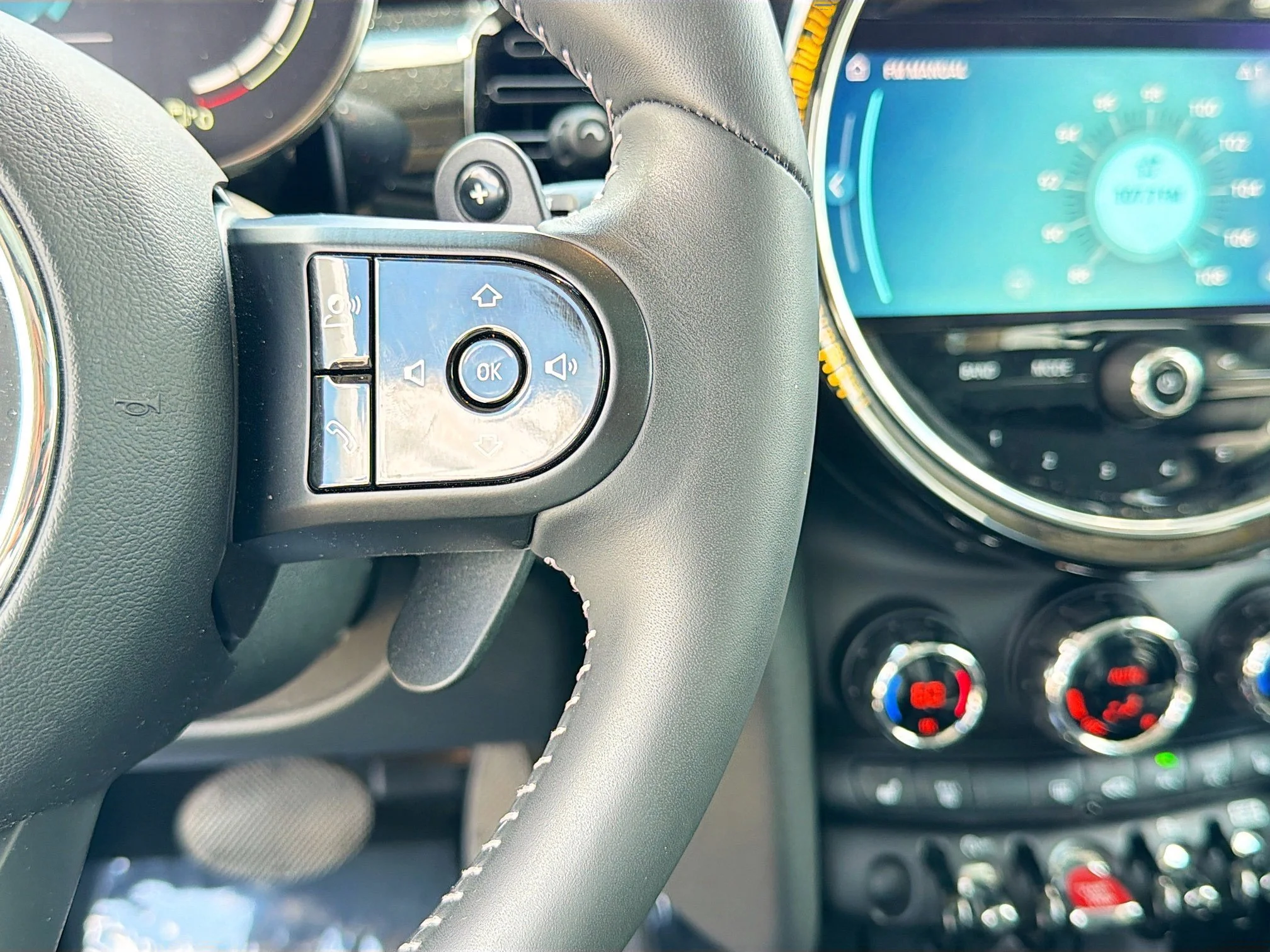 Used 2024 Silver MINI Cooper S image 36