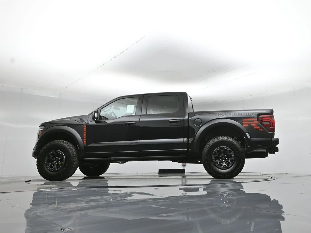 New 2026 Oxford White Ford Raptor image 54