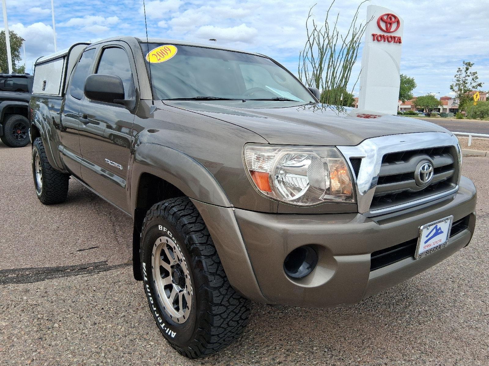 Used 2009 Pyrite Mica Toyota PreRunner image 9