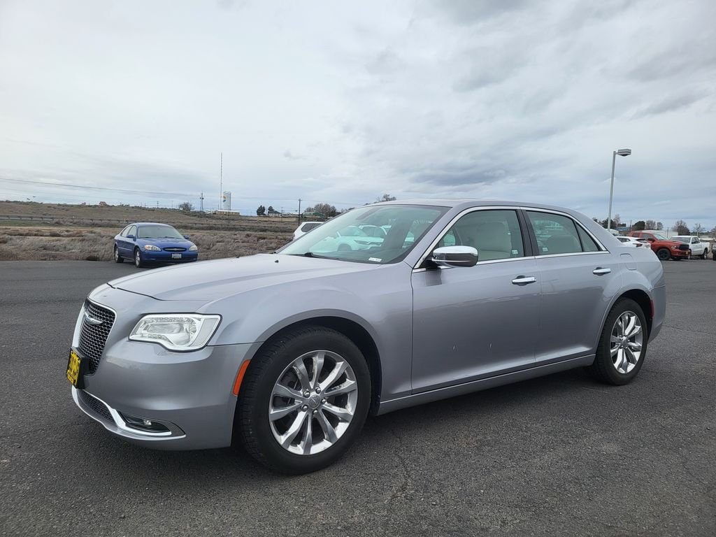 2017 Chrysler 300 C AWD's photo