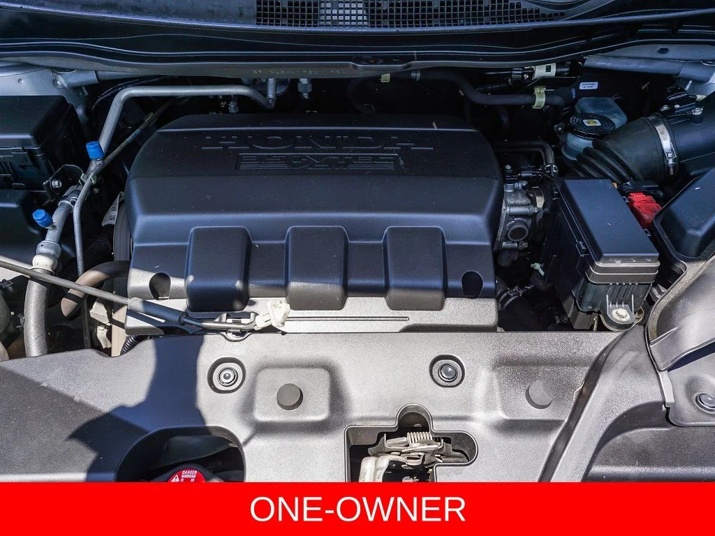 Used 2015  Honda EX image 26
