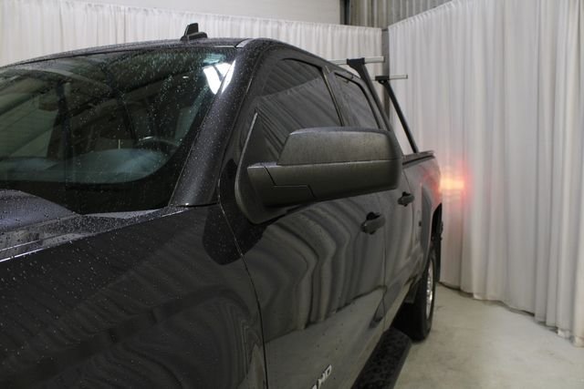 Used 2015 Tungsten Metallic Chevrolet LT image 31