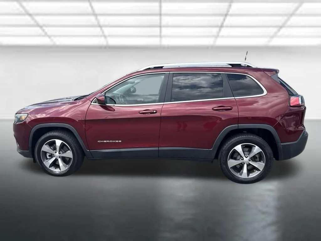 Used 2021 Red Jeep Limited image 2