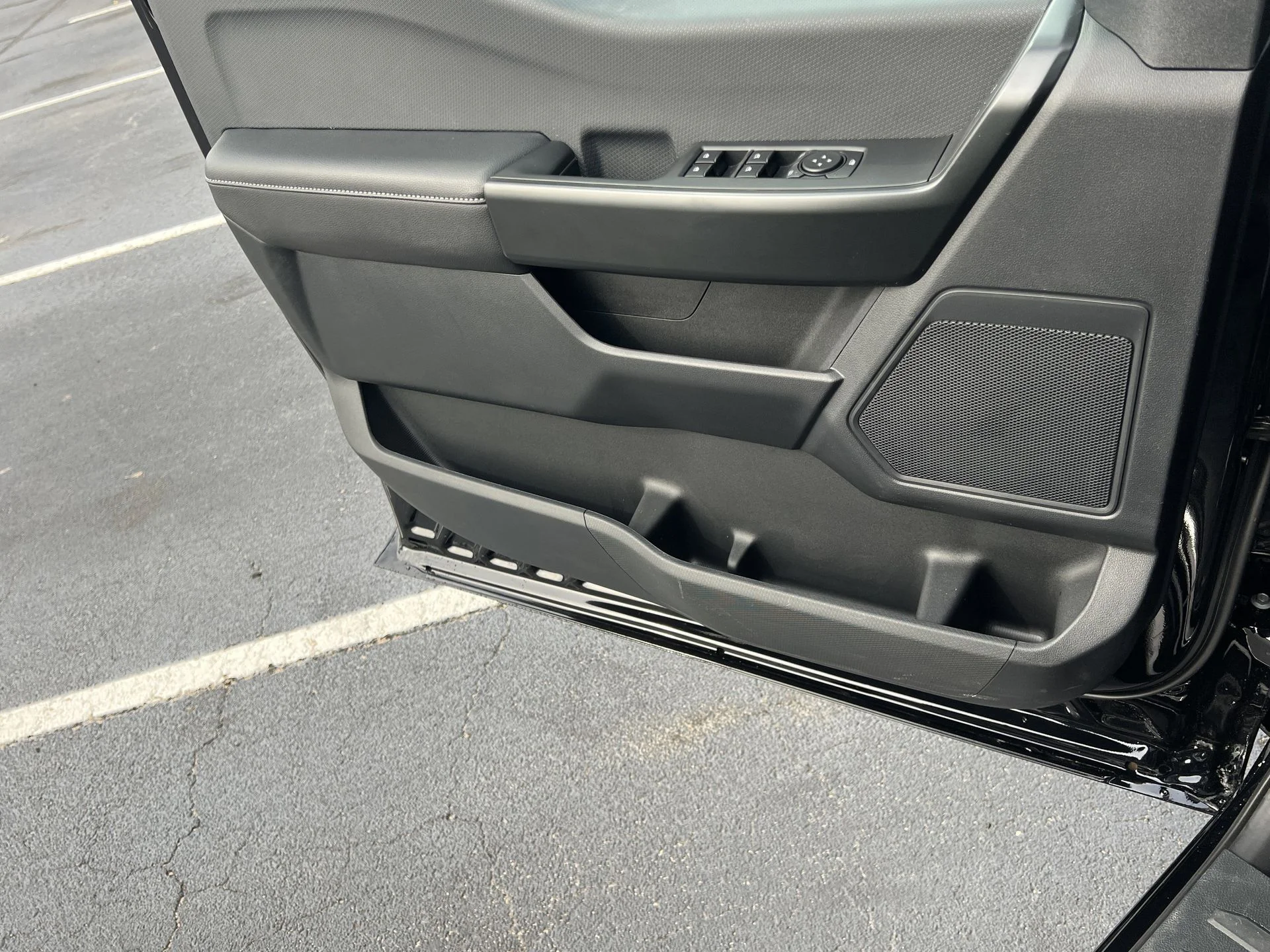 2026 Ford F-150 STX - Photo 14