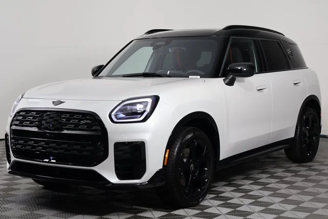 2026 MINI Cooper S Countryman Iconic