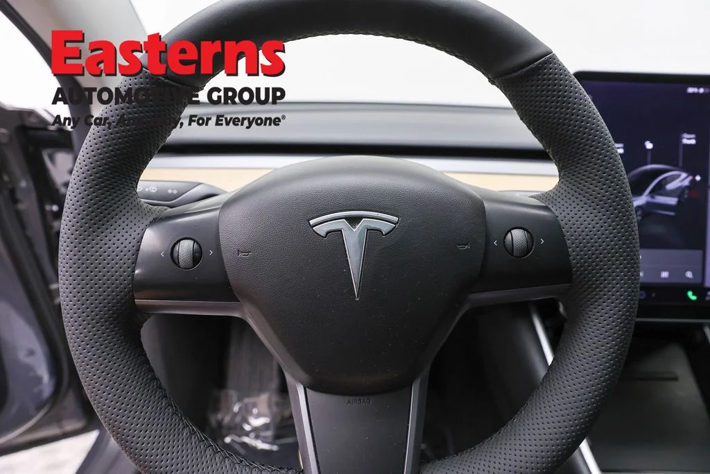 Used 2019 Gray Tesla Standard Range Plus image 10